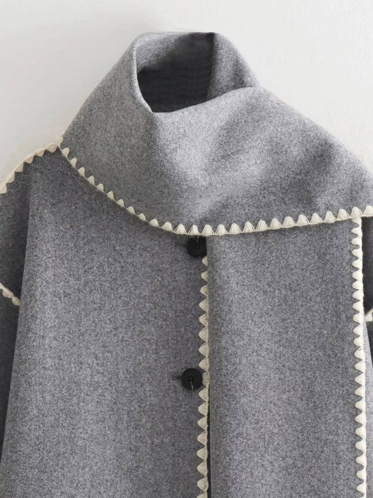 Women's Coat With Tassel Scarf FC1705