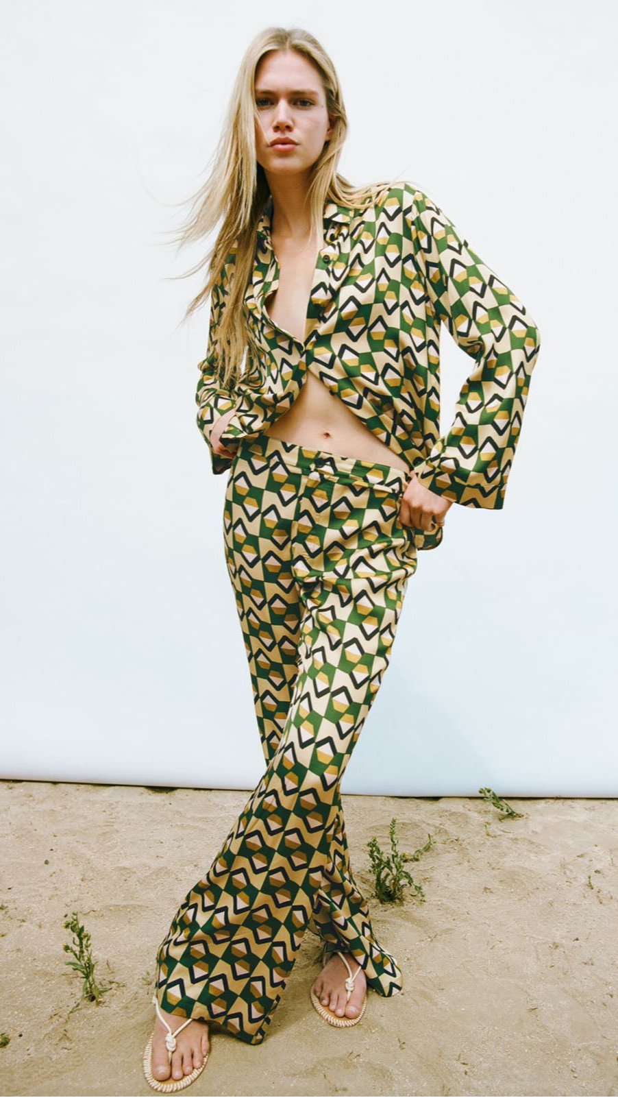 Fc Printed Halter Neck Shirt Coord Set