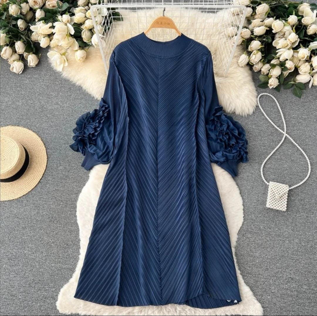 Fc Black Round High Neck Pleated Dress