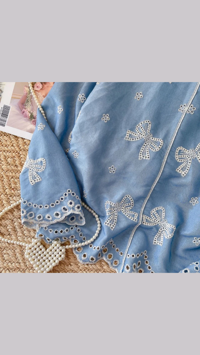 Beautiful Shirt With Bow Embroidery FC1893