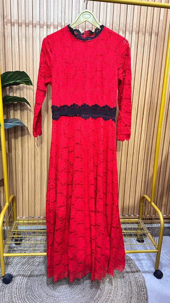 Black Belt Designed Lace Dress FC1832