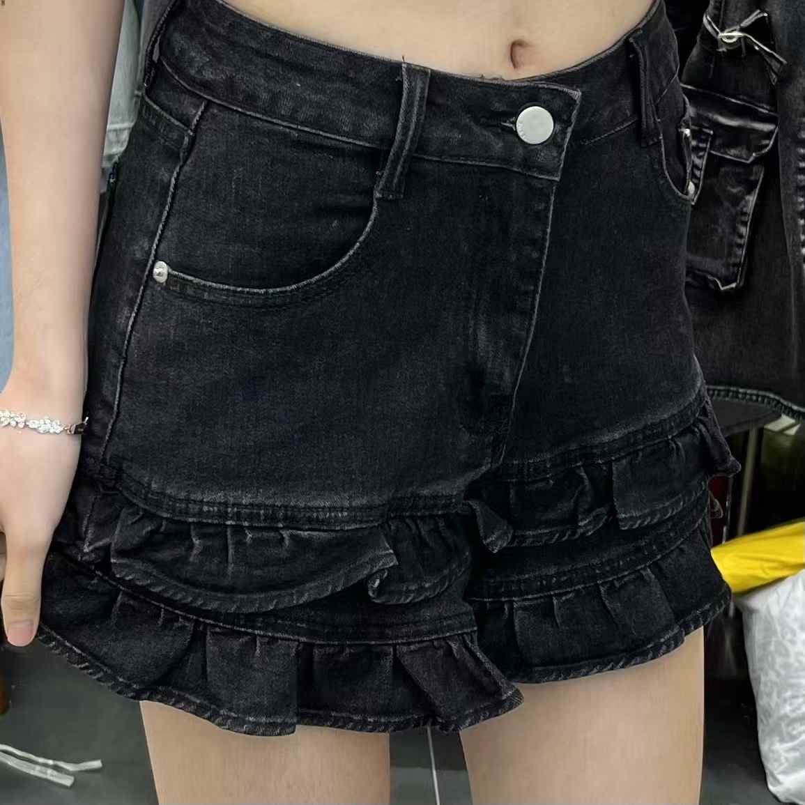 Ruffle End Denim Shorts FC1814