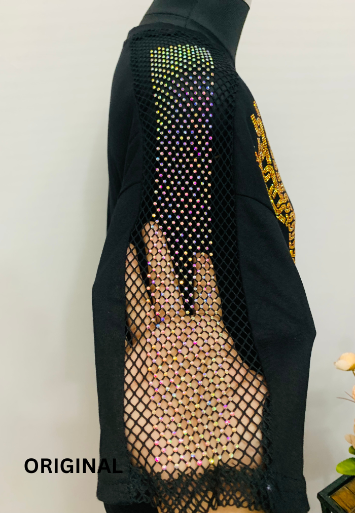 EMBELLISHED GRAPHIC TSHIRT