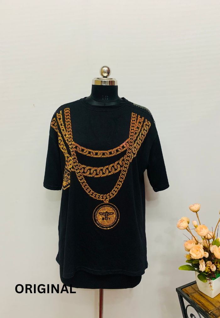 EMBELLISHED GRAPHIC TSHIRT