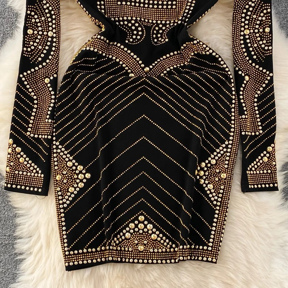 Elegant Black Dress for Women FC00010