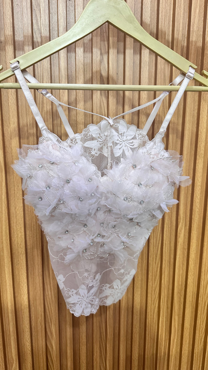 Flower Lace Designed V Neck Crop Top FC1859