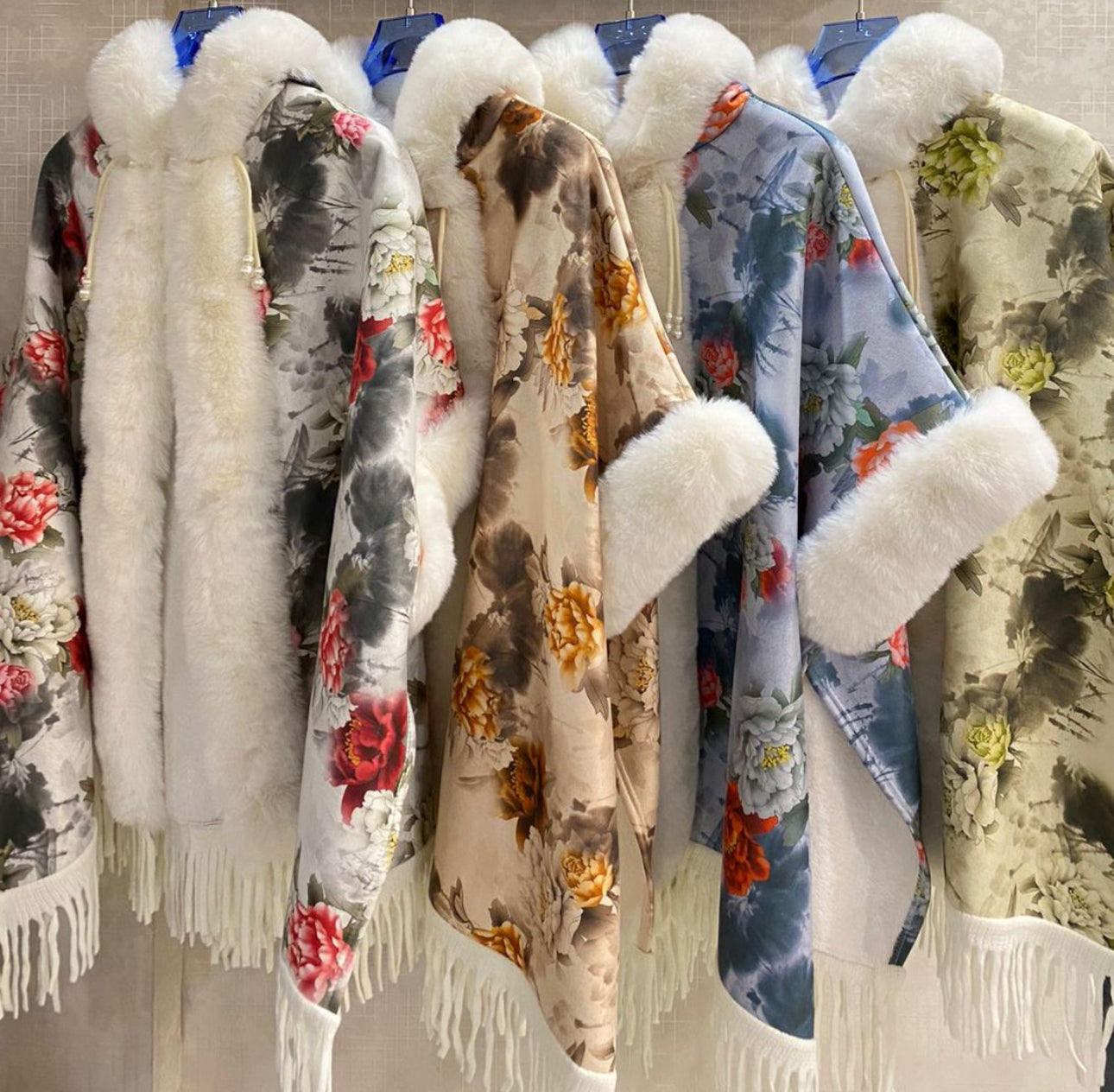 Premium Furr Cape FC1656