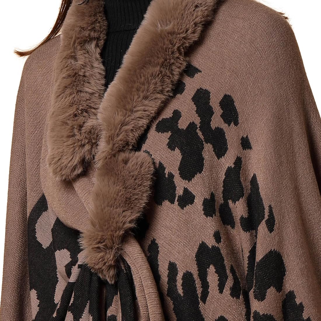 FC Woollen Knitted Furr Neck Women Printed poncho Capes