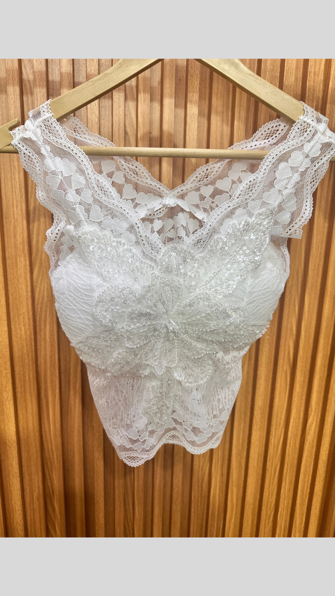 Lace Designed V Neck Crop Top FC1858