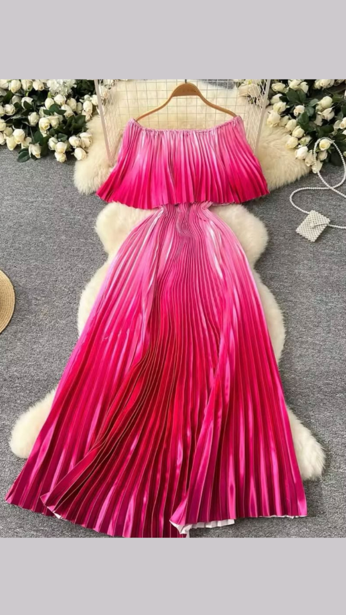 Off-Shoulder Pleated Maxi Dress FC1884