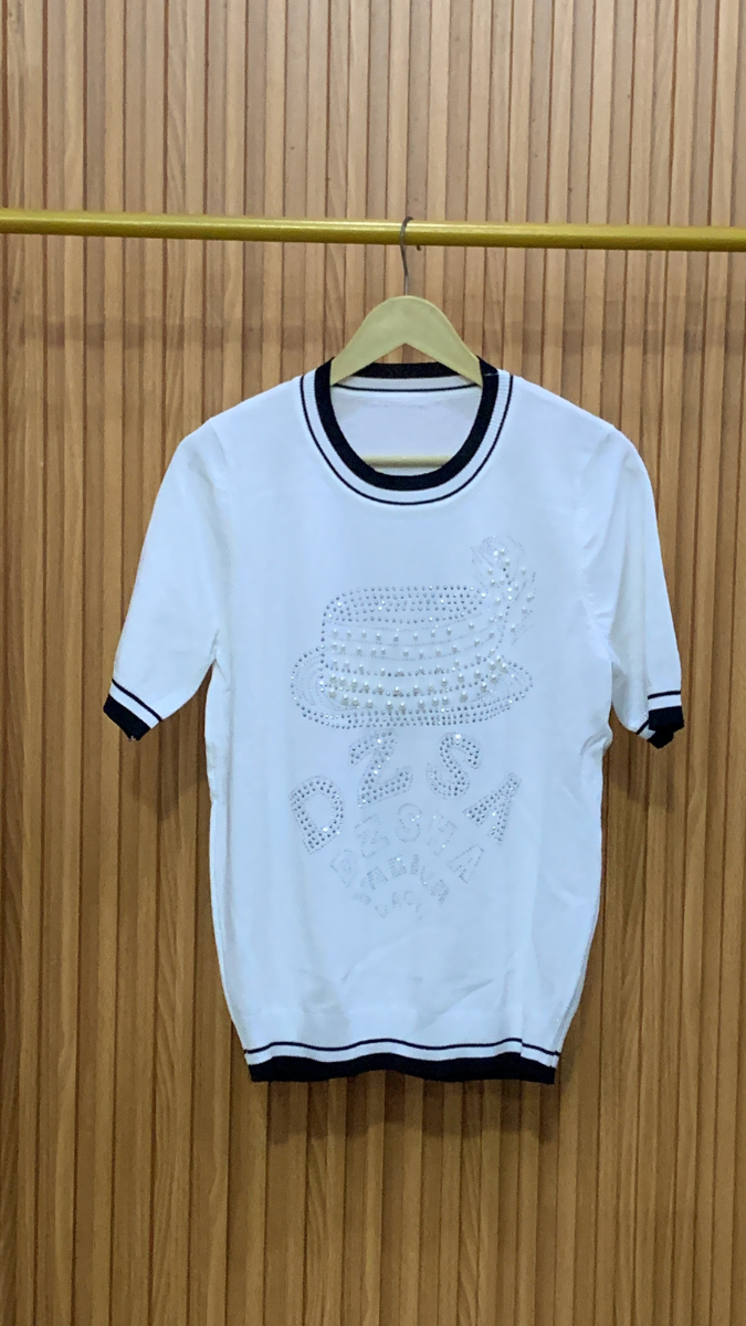 Rhinestone Designed Half Sleeve Round Neck Top FC1911