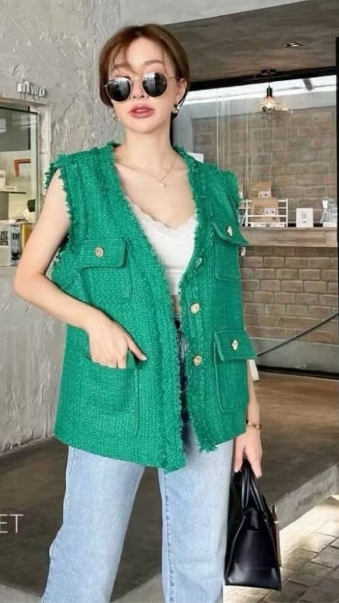 Rough Border Sleeveless Coat FC1914