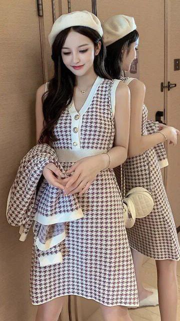 FC Mid Length Knitted Skirt with Shrug