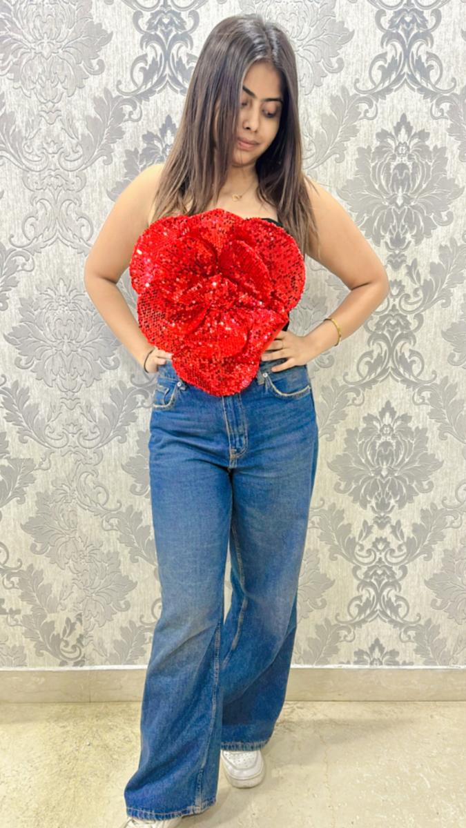 Sequence 3D Flower Top FC1625