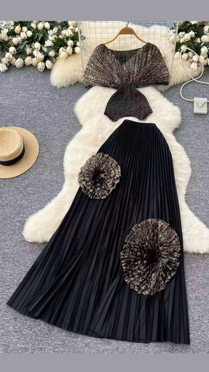 Stylish Flower Embellished Pleaded Long Skirt Set FC1945
