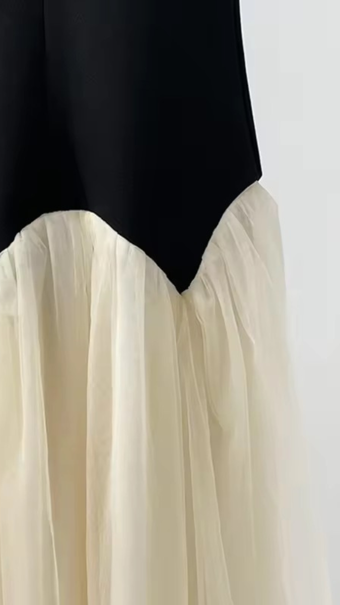 Two-Tone Contrast Tulle Sleeveless Partywear Midi Dress FC1895