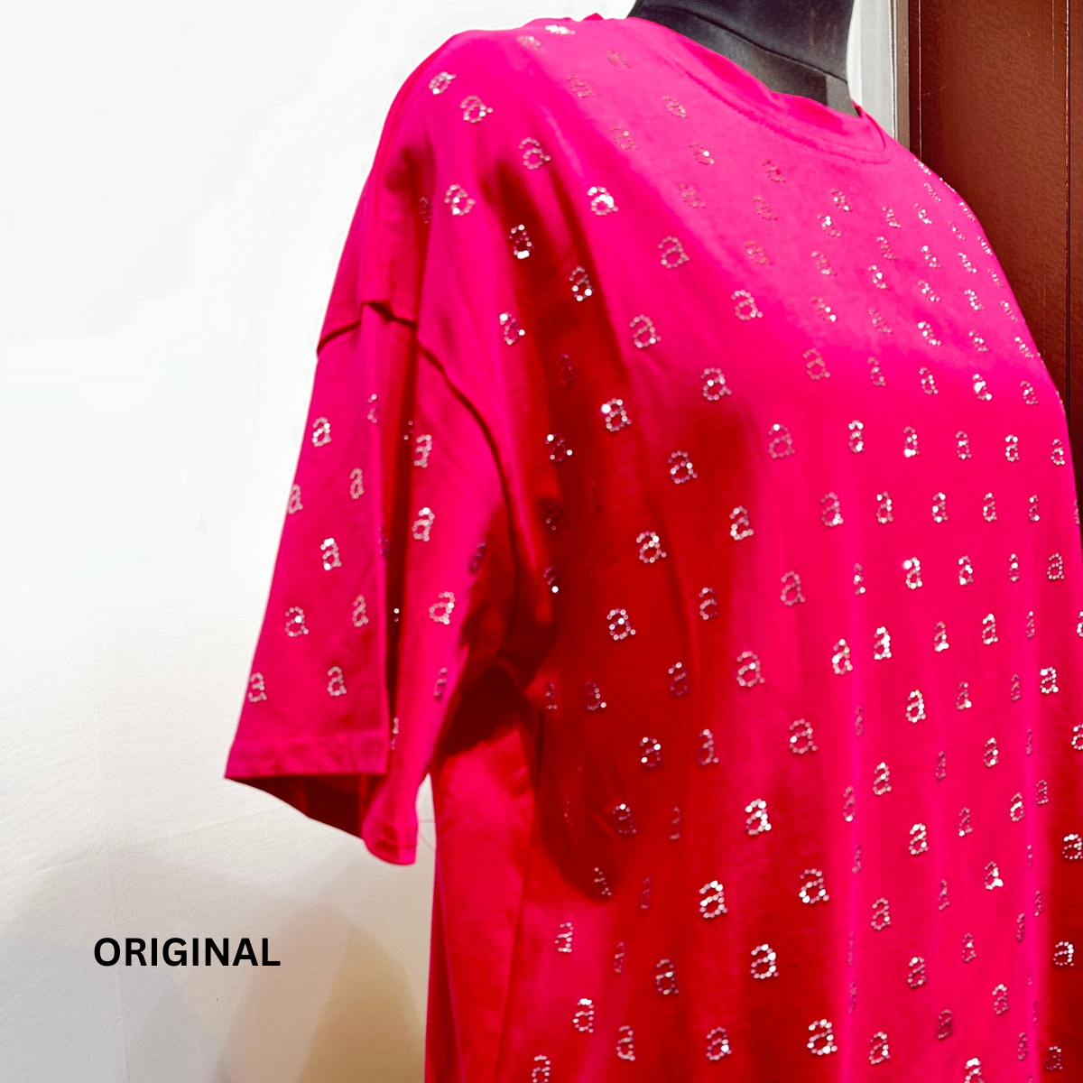 a Embellish T-Shirt