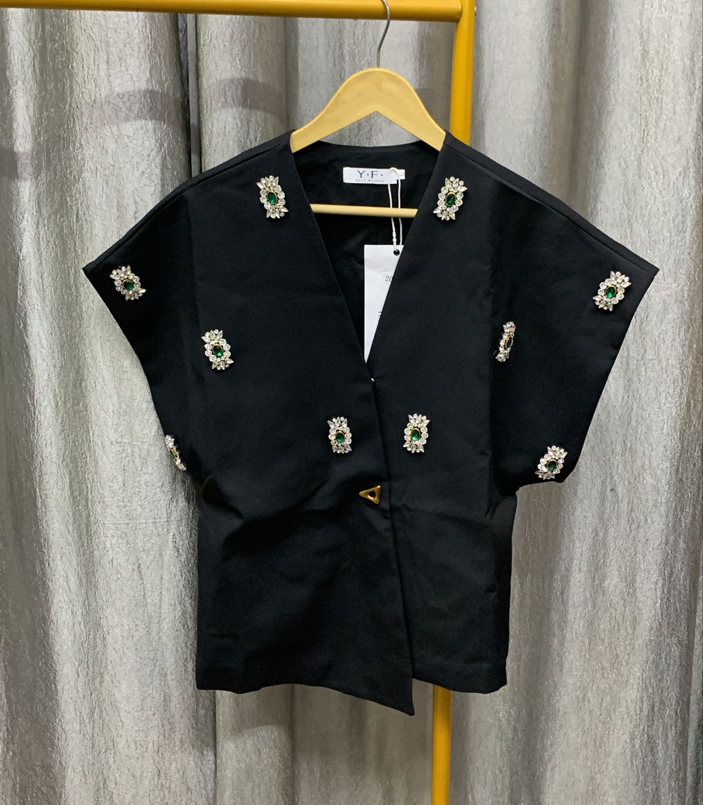 Rhinestone Design Embedded With Crystal V Neck Blazer FC1929