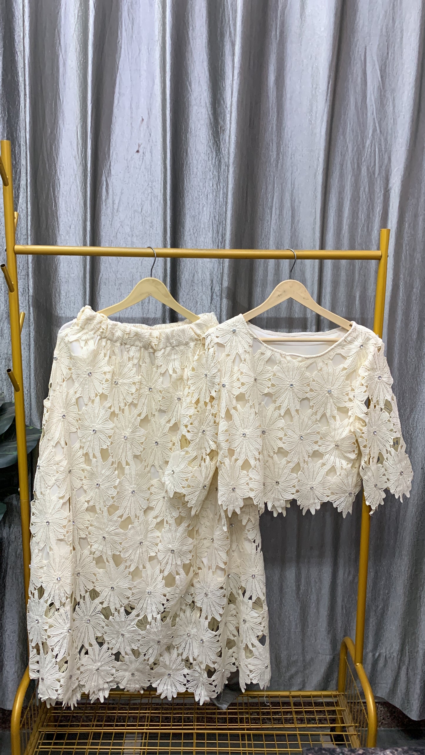 Flower Cutout Design Top And Skirt Set FC2454