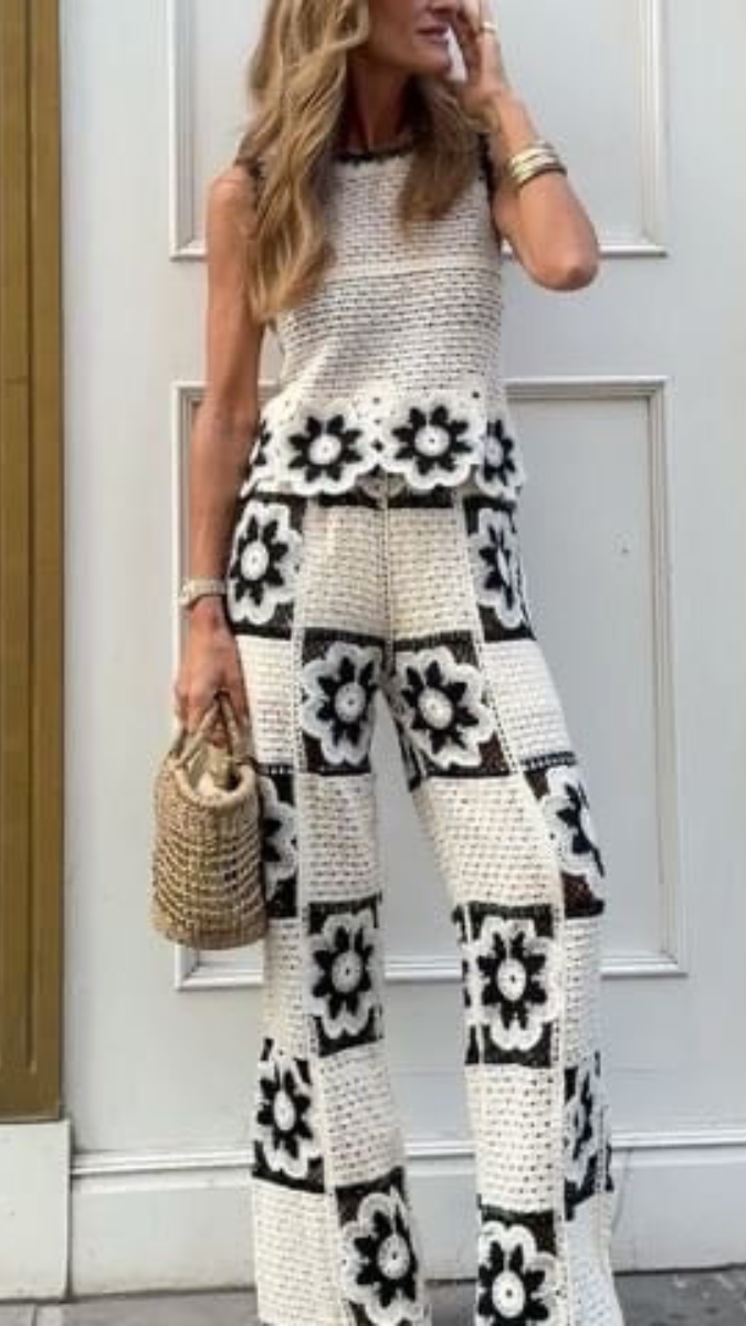 Beautiful Black And White O Neck Two-Piece Set FC1825