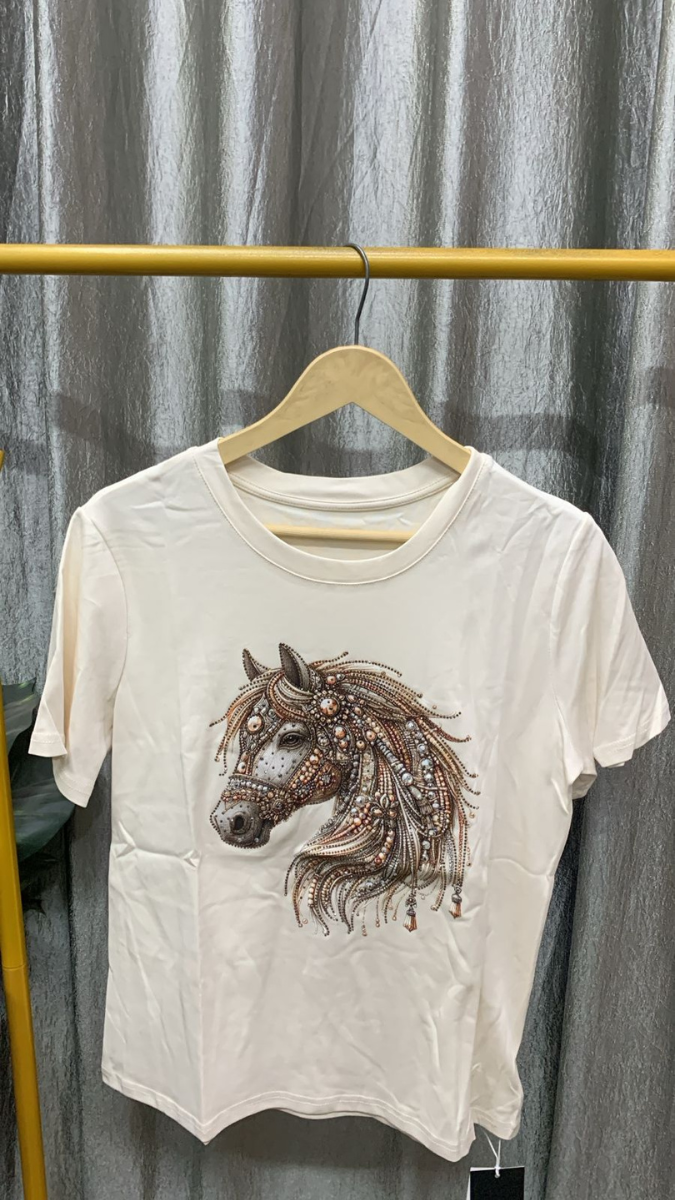 Beautiful Horse Printed Half Sleeve T-Shirt FC2470