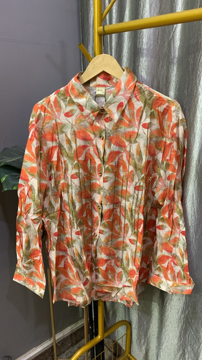 Beautiful Rhinestone Embedded Floral Print Shirt FC2203