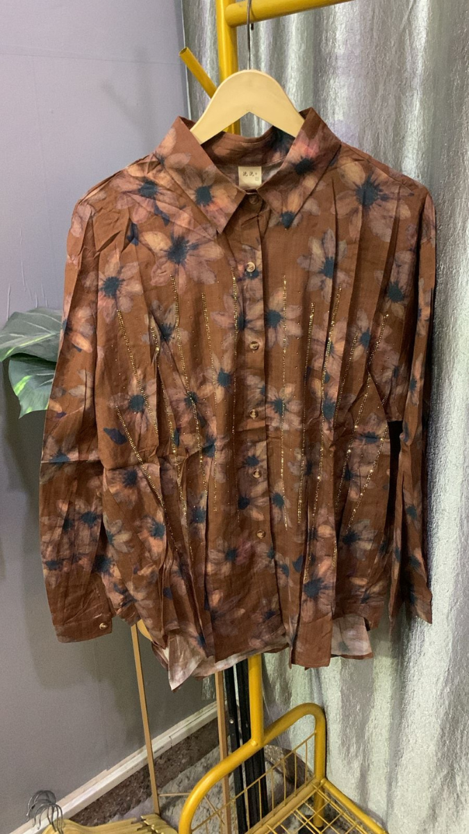 Beautiful Rhinestone Embedded Floral Print Shirt FC2203
