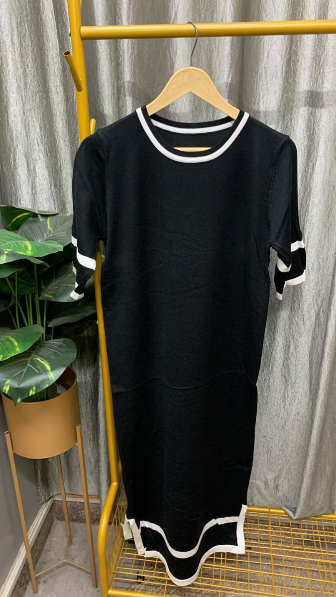 Both Side Slit Round Neck A-Line Dress FC2349