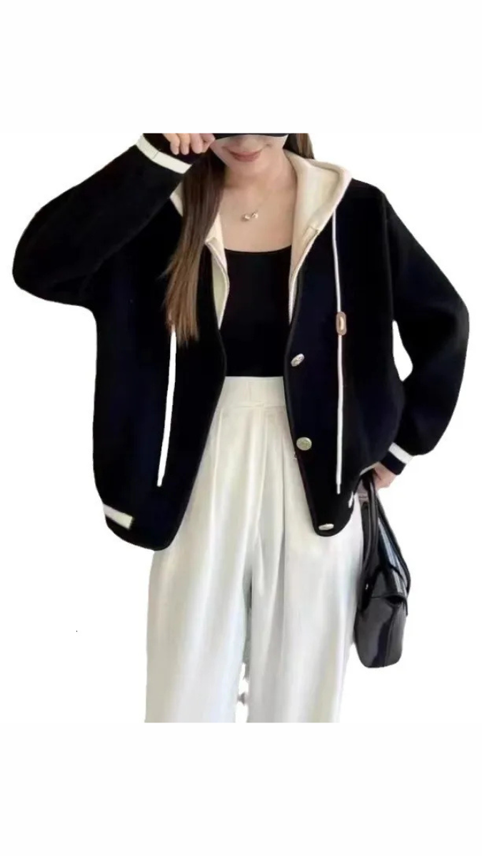 Coordinated Color Border Hoodie FC1754