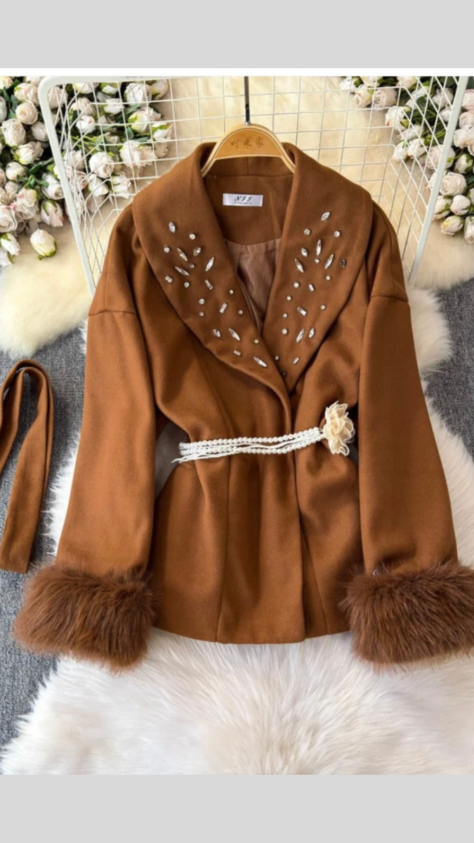 Crystal Designed Collar Furr Sleeve With Pearl Belt Blazer FC1952