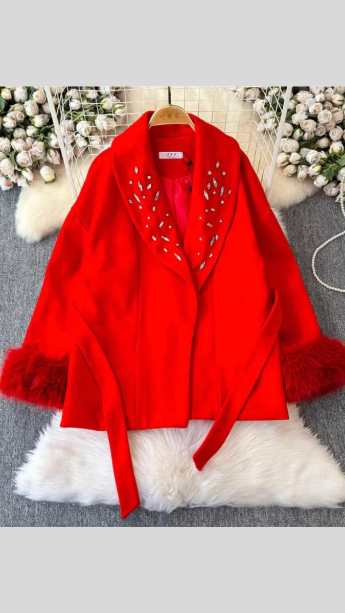 Crystal Designed Collar Furr Sleeve With Pearl Belt Blazer FC1952