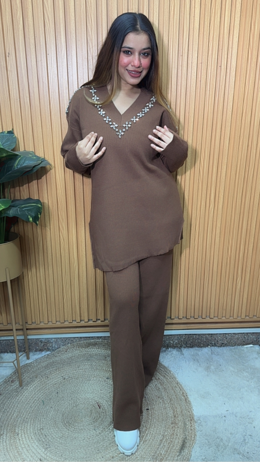 Crystal Designed V Neck Short Kurta And Pant Coord Set FC2079