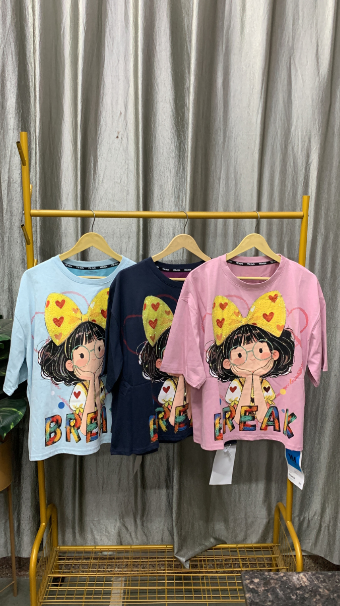 Cute Girl With Bow Hair Band Printed Top FC2456