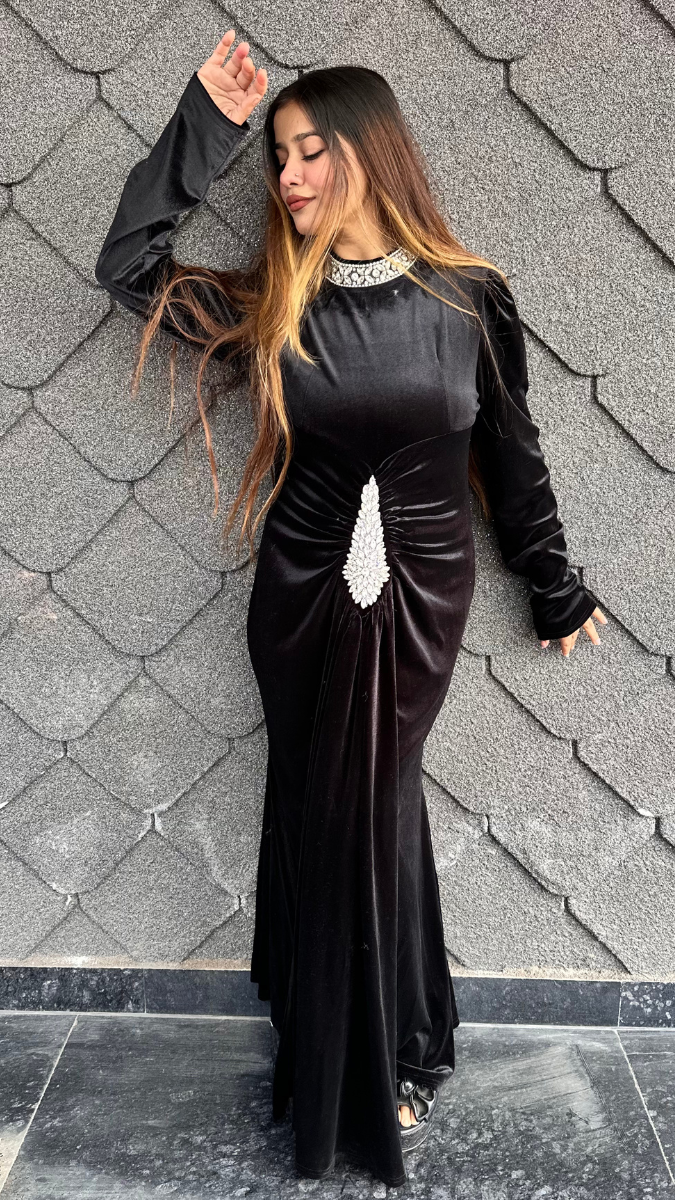 Designer Neckline And Waist Bodycon Dress FC2121