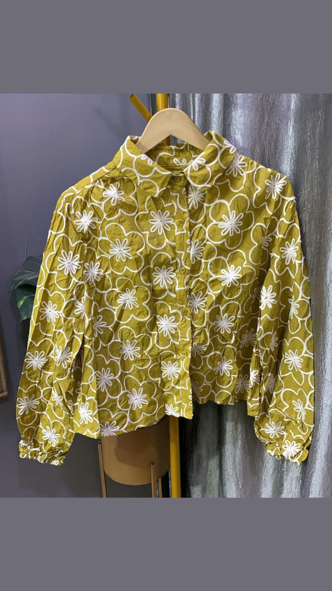 Embroidery Flower Shirt FC2420