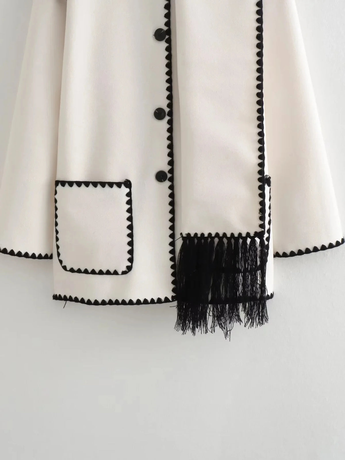 Women's Coat With Tassel Scarf FC1705