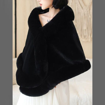 FC Luxurious One Size Fit to All Winter Faux Fur Cape