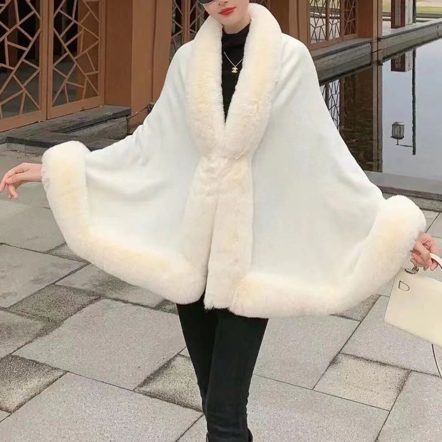FC Luxurious One Size Fit to All Winter Faux Fur Cape