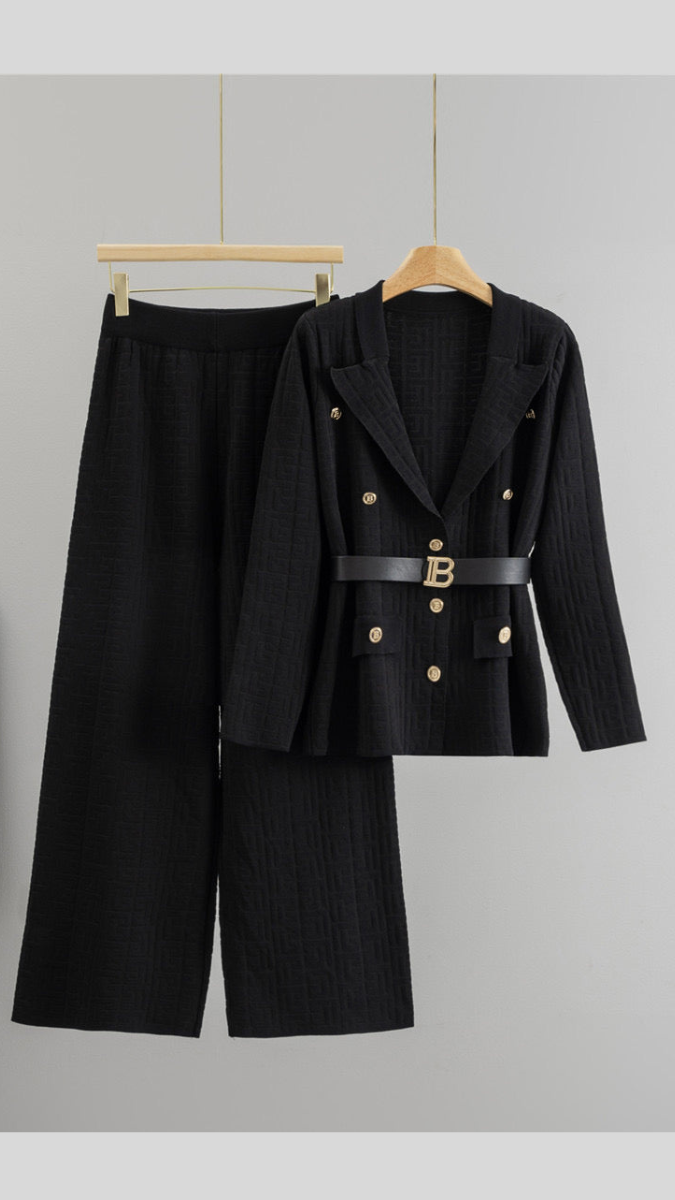 Fashionable Maze Pattern B-Button Collar With Belt Coord Set FC2021