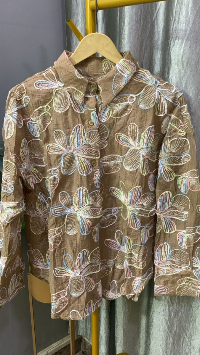 Flower Embroidery Shirt FC2154