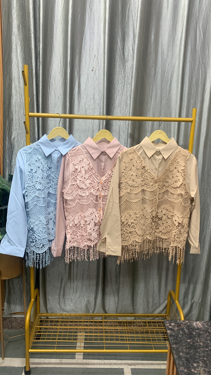 Flower Lace Designed Koti With Plain Shirt FC2504