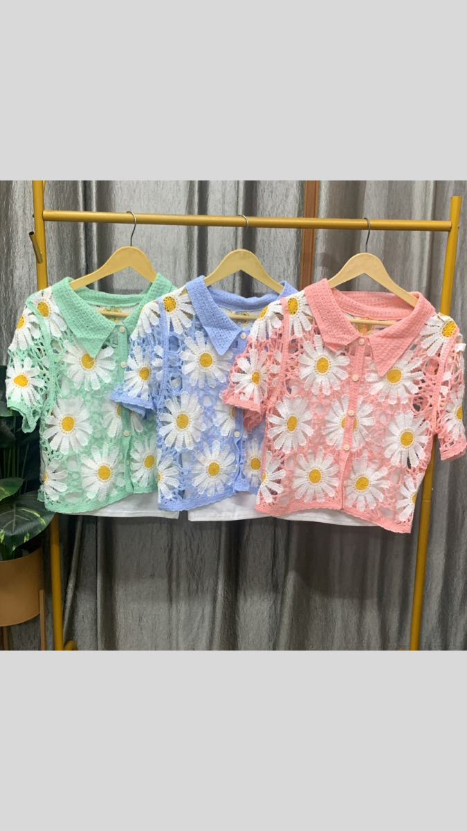 Flower See Through Cutout Collar Top With Inner FC2581