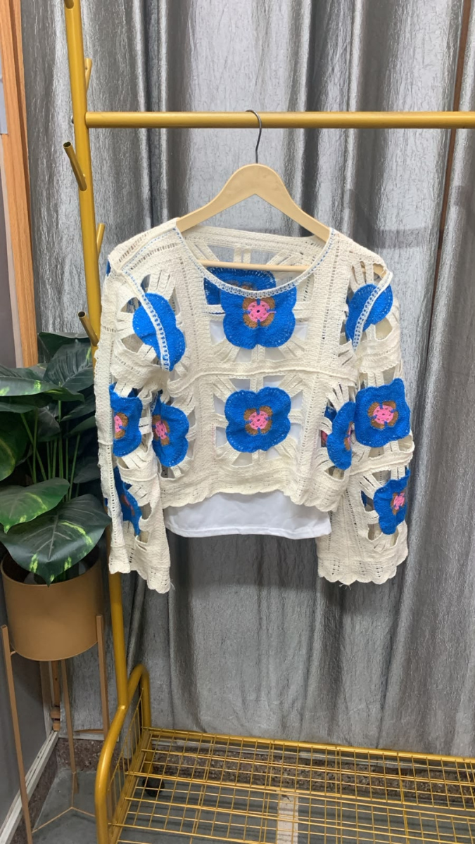 Flower See Through Cutout Top With Inner FC2580