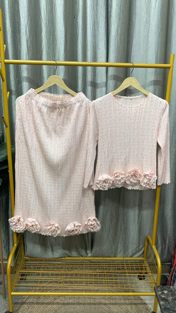 Flower Embedded Round Neck Top And A-line Skirt Set FC2364