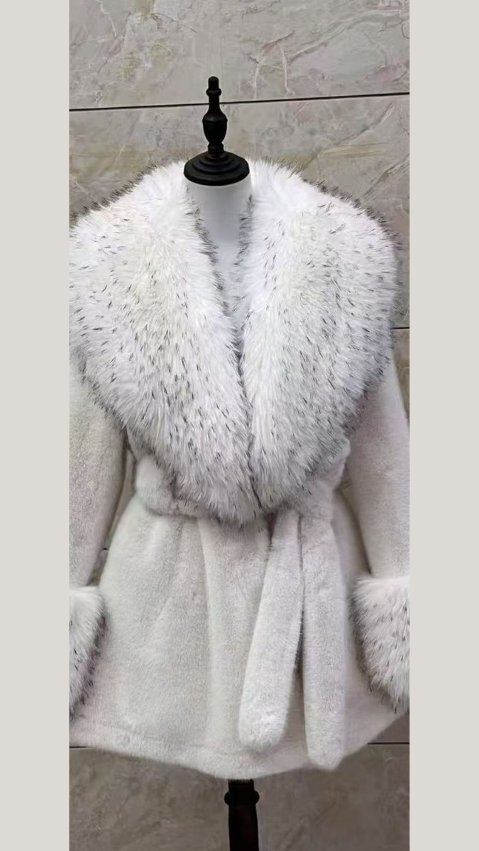 Fur Collar Stylish Faux Fur Coat FC2052