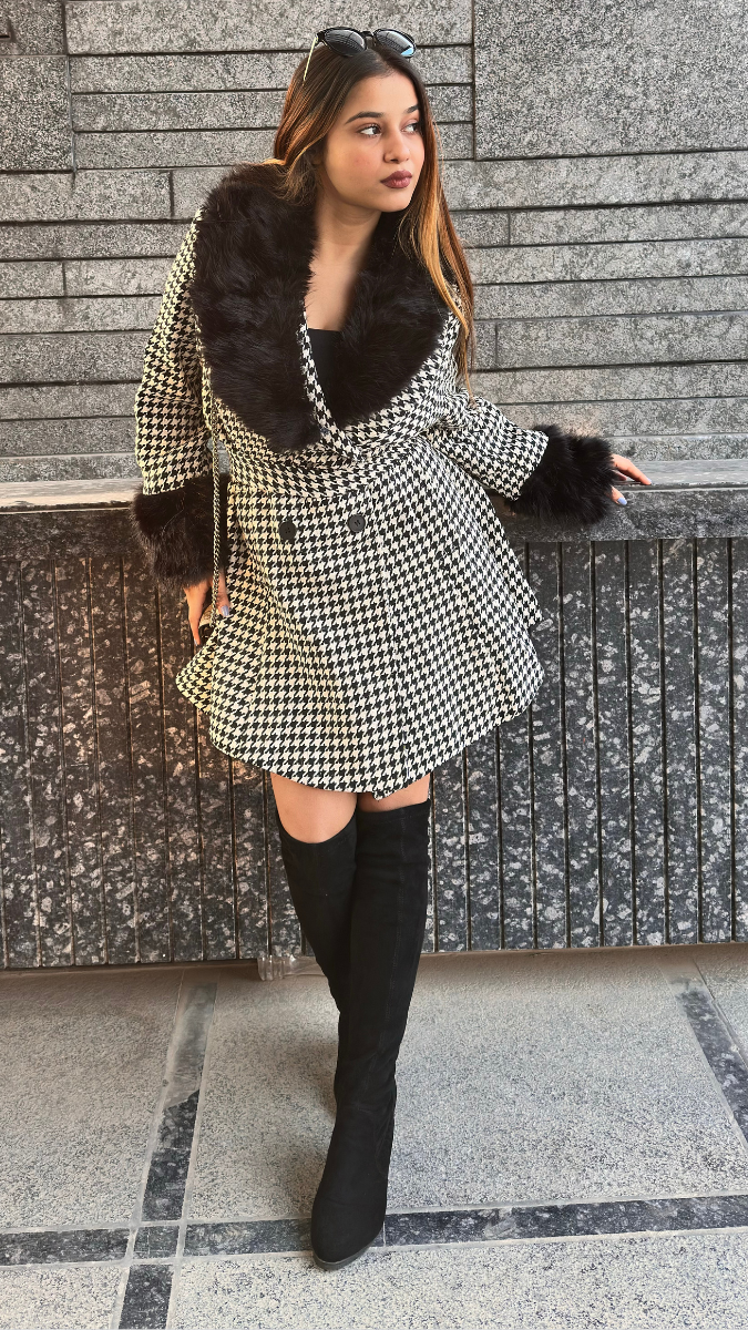 Furr Neckline And Sleeve With Small Check Coat FC2027