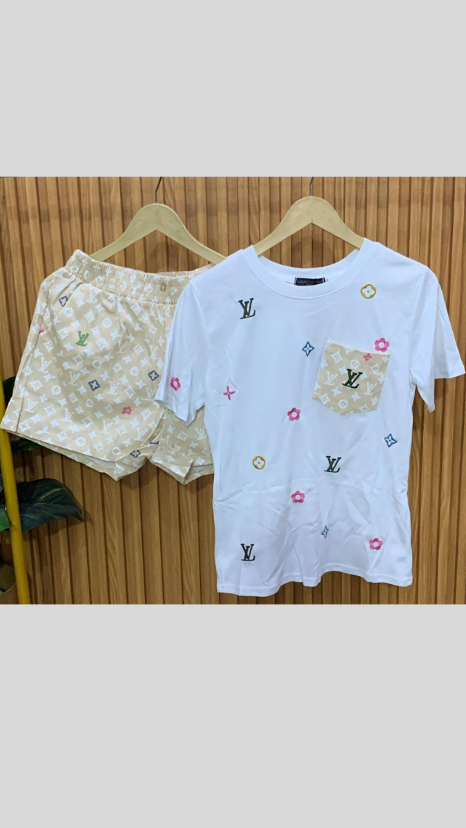 Half Sleeve Top With Printed Shorts FC2383