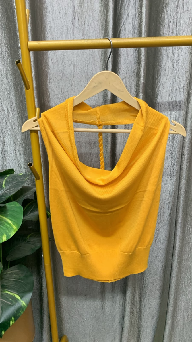 Halter Neck Sleeveless Loose Neckline Top FC2601