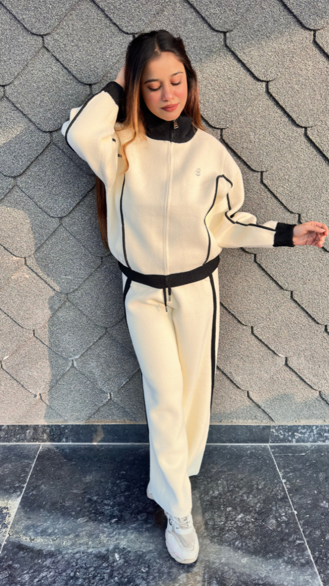 High Neck Jacket With Inner And Pant Coord Set FC2043