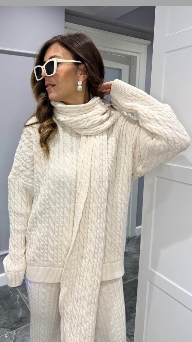 High neck Drop Shoulder Top And Pant With Scarf Coord Set FC2037